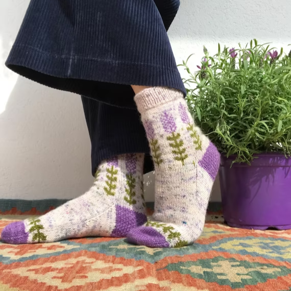 Blooming Lavender Hand-Dyed Sock Yarn Kit