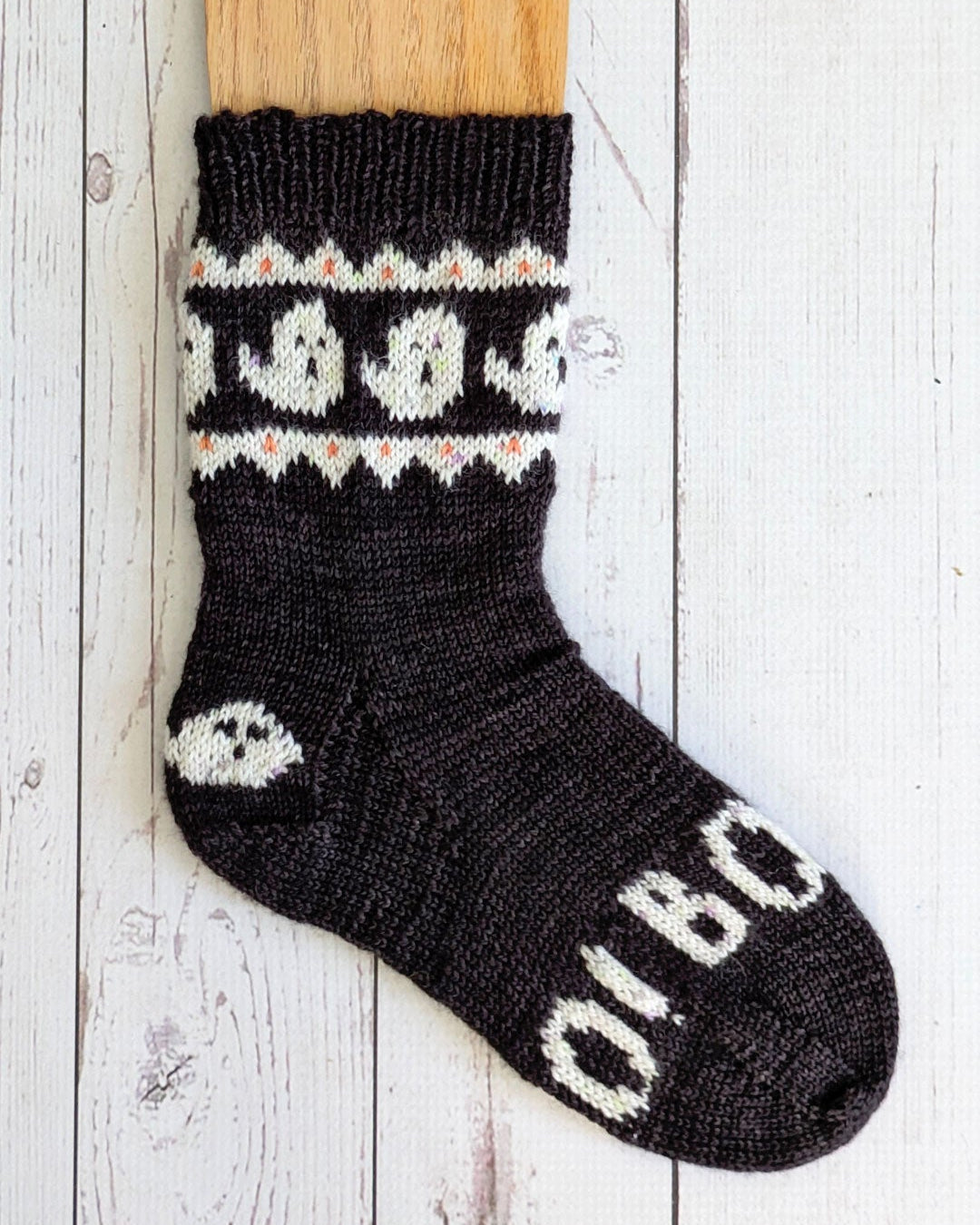 Hello Boo-tiful! - Cute Halloween Sock Kit in Merino Yarn
